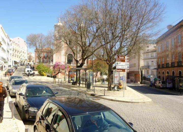 My Fair Lisbon - Santos Duplex Apartment ภายนอก รูปภาพ